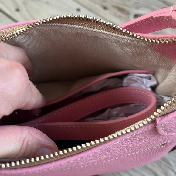 Dooney & Bourke Lucca Pale Pink Pebbled Leather Crossbody Bag. NEW - Picture 8 of 13